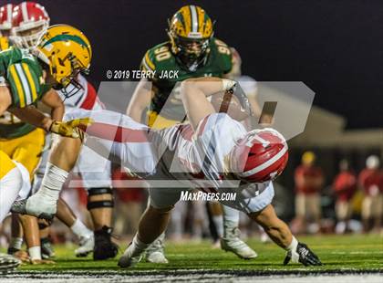 Thumbnail 3 in Edison vs. Orange Lutheran photogallery.
