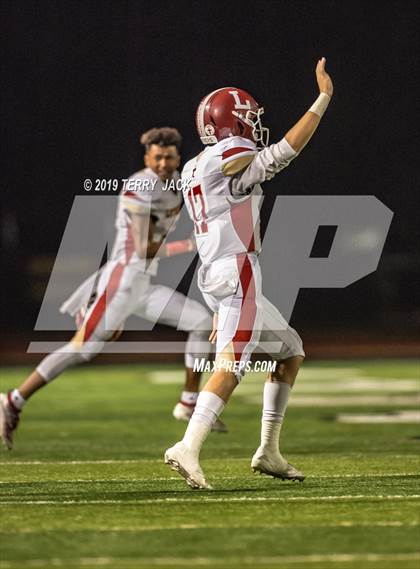 Thumbnail 1 in Edison vs. Orange Lutheran photogallery.