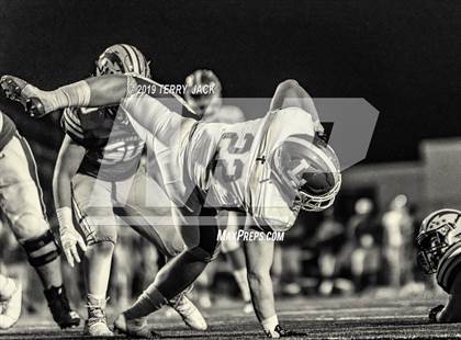 Thumbnail 1 in Edison vs. Orange Lutheran photogallery.