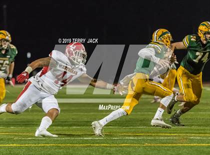 Thumbnail 3 in Edison vs. Orange Lutheran photogallery.