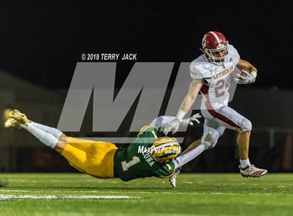 Thumbnail 2 in Edison vs. Orange Lutheran photogallery.