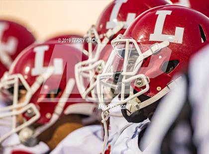 Thumbnail 3 in Edison vs. Orange Lutheran photogallery.