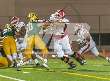 Thumbnail 3 in Edison vs. Orange Lutheran photogallery.