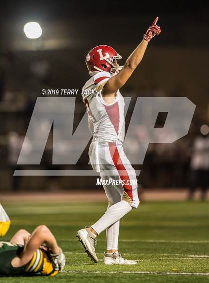 Thumbnail 2 in Edison vs. Orange Lutheran photogallery.