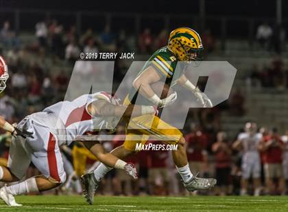 Thumbnail 2 in Edison vs. Orange Lutheran photogallery.