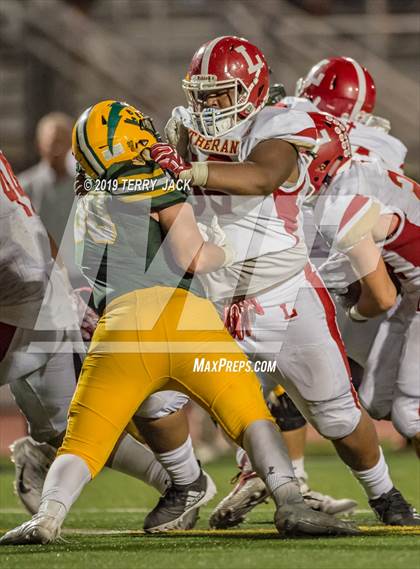 Thumbnail 3 in Edison vs. Orange Lutheran photogallery.