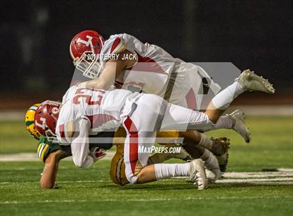Thumbnail 1 in Edison vs. Orange Lutheran photogallery.
