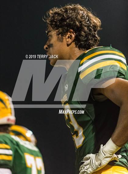 Thumbnail 3 in Edison vs. Orange Lutheran photogallery.