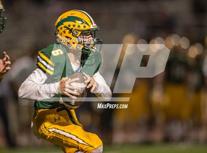 Thumbnail 3 in Edison vs. Orange Lutheran photogallery.