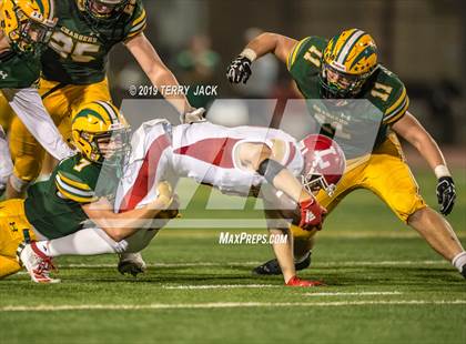 Thumbnail 1 in Edison vs. Orange Lutheran photogallery.