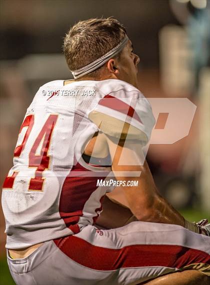 Thumbnail 1 in Edison vs. Orange Lutheran photogallery.
