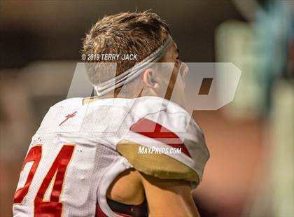 Thumbnail 2 in Edison vs. Orange Lutheran photogallery.