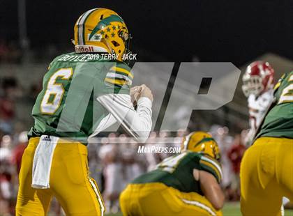 Thumbnail 2 in Edison vs. Orange Lutheran photogallery.