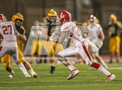 Thumbnail 3 in Edison vs. Orange Lutheran photogallery.