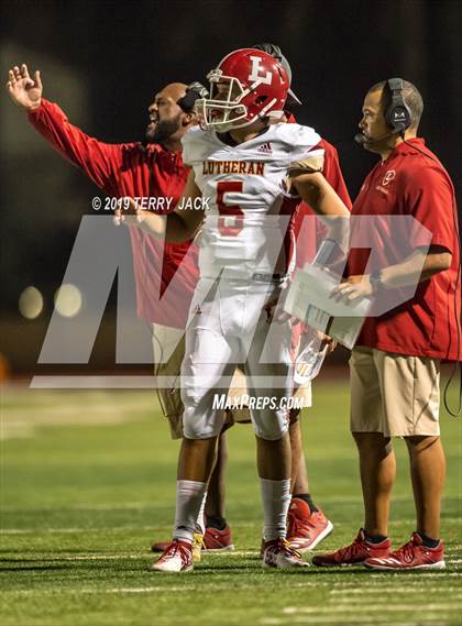 Thumbnail 1 in Edison vs. Orange Lutheran photogallery.