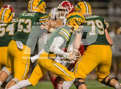 Thumbnail 2 in Edison vs. Orange Lutheran photogallery.