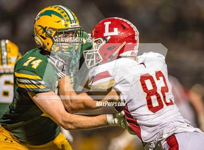 Thumbnail 1 in Edison vs. Orange Lutheran photogallery.