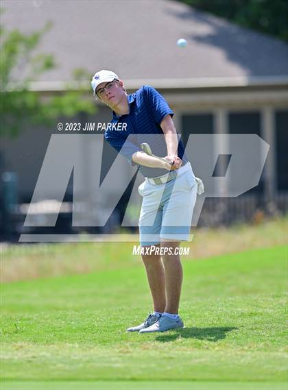 Thumbnail 3 in UIL 6A Boys Golf State Championship photogallery.