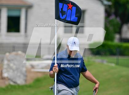 Thumbnail 3 in UIL 6A Boys Golf State Championship photogallery.