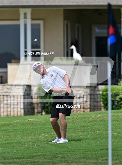 Thumbnail 2 in UIL 6A Boys Golf State Championship photogallery.