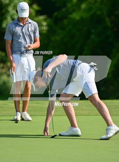 Thumbnail 3 in UIL 6A Boys Golf State Championship photogallery.