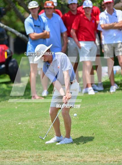Thumbnail 3 in UIL 6A Boys Golf State Championship photogallery.