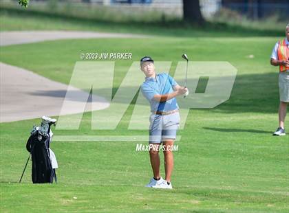 Thumbnail 1 in UIL 6A Boys Golf State Championship photogallery.