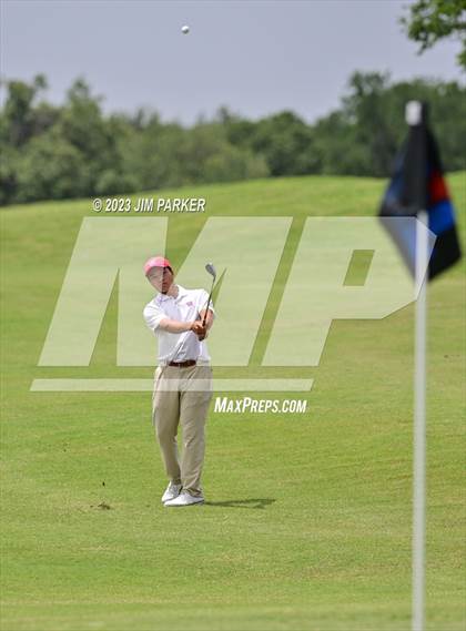 Thumbnail 3 in UIL 6A Boys Golf State Championship photogallery.