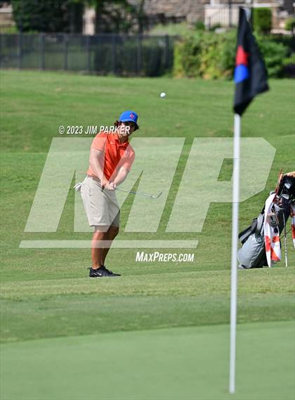 Thumbnail 3 in UIL 6A Boys Golf State Championship photogallery.