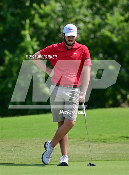 Thumbnail 1 in UIL 6A Boys Golf State Championship photogallery.
