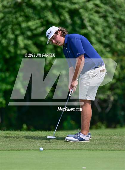 Thumbnail 3 in UIL 6A Boys Golf State Championship photogallery.
