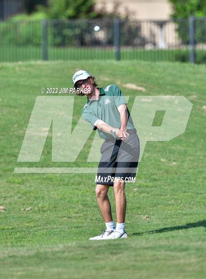 Thumbnail 2 in UIL 6A Boys Golf State Championship photogallery.