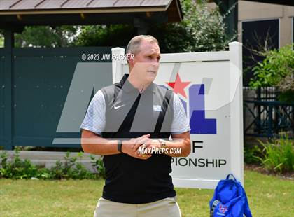 Thumbnail 3 in UIL 6A Boys Golf State Championship photogallery.