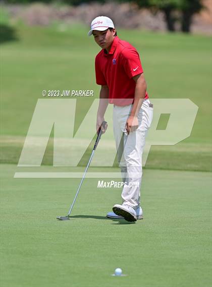 Thumbnail 1 in UIL 6A Boys Golf State Championship photogallery.