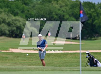 Thumbnail 3 in UIL 6A Boys Golf State Championship photogallery.