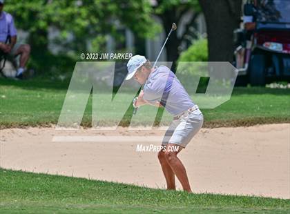 Thumbnail 2 in UIL 6A Boys Golf State Championship photogallery.