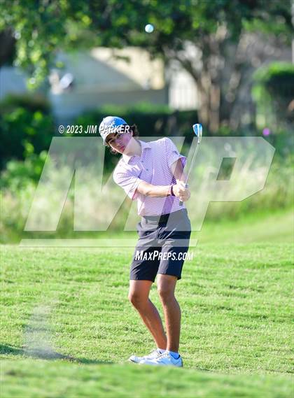 Thumbnail 1 in UIL 6A Boys Golf State Championship photogallery.