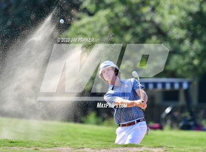 Thumbnail 2 in UIL 6A Boys Golf State Championship photogallery.