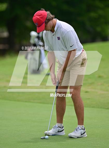 Thumbnail 3 in UIL 6A Boys Golf State Championship photogallery.