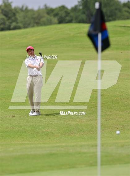 Thumbnail 1 in UIL 6A Boys Golf State Championship photogallery.