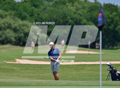 Thumbnail 2 in UIL 6A Boys Golf State Championship photogallery.