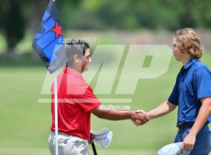 Thumbnail 1 in UIL 6A Boys Golf State Championship photogallery.
