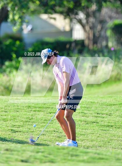 Thumbnail 1 in UIL 6A Boys Golf State Championship photogallery.