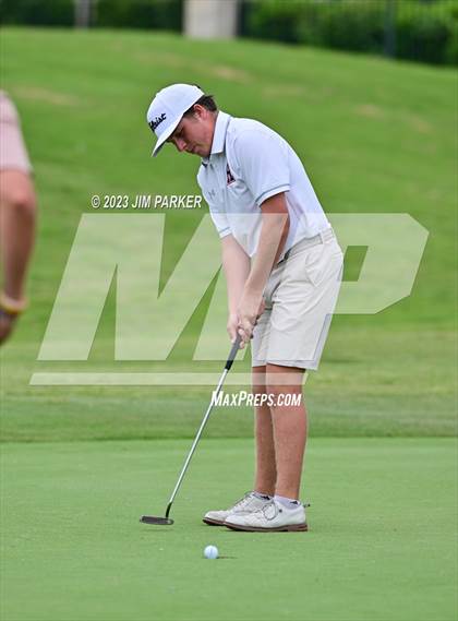Thumbnail 1 in UIL 6A Boys Golf State Championship photogallery.