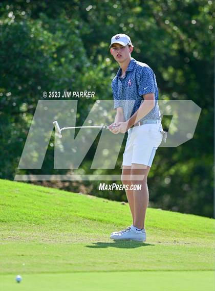 Thumbnail 1 in UIL 6A Boys Golf State Championship photogallery.