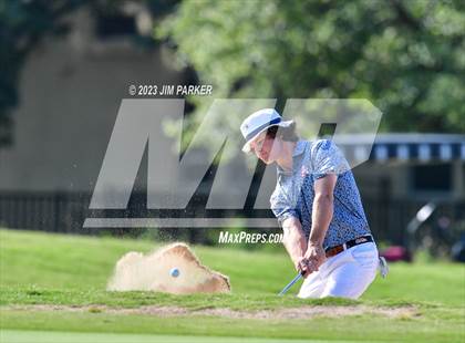 Thumbnail 3 in UIL 6A Boys Golf State Championship photogallery.