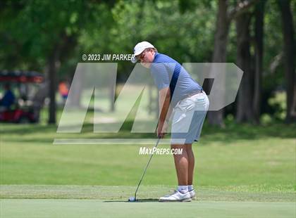 Thumbnail 2 in UIL 6A Boys Golf State Championship photogallery.