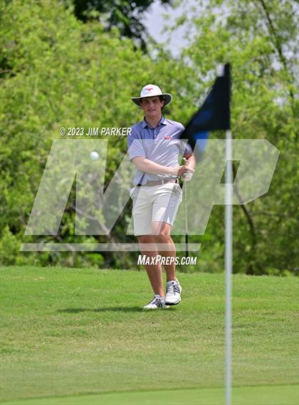 Thumbnail 3 in UIL 6A Boys Golf State Championship photogallery.