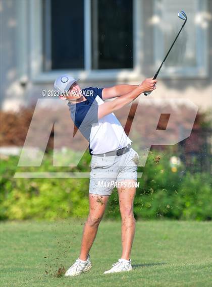 Thumbnail 1 in UIL 6A Boys Golf State Championship photogallery.