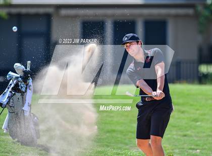 Thumbnail 3 in UIL 6A Boys Golf State Championship photogallery.
